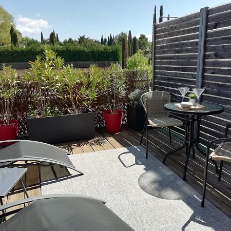 Sweet Home Studio Aix En Provence, Terrasse, Piscine, Resto, Éguilles Exterior foto